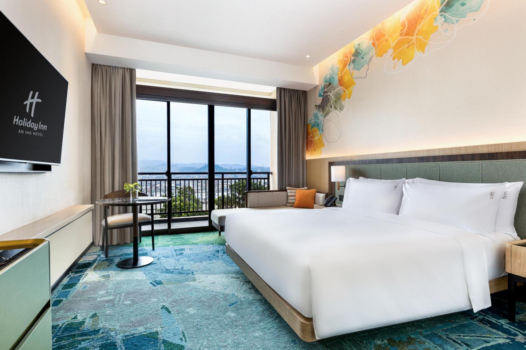 Holiday Inn Lampung Bukit Randu By Ihg Бандар-Лампунг Экстерьер фото